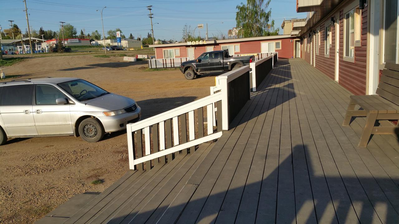 Alahart Motel Dawson Creek Eksteriør billede